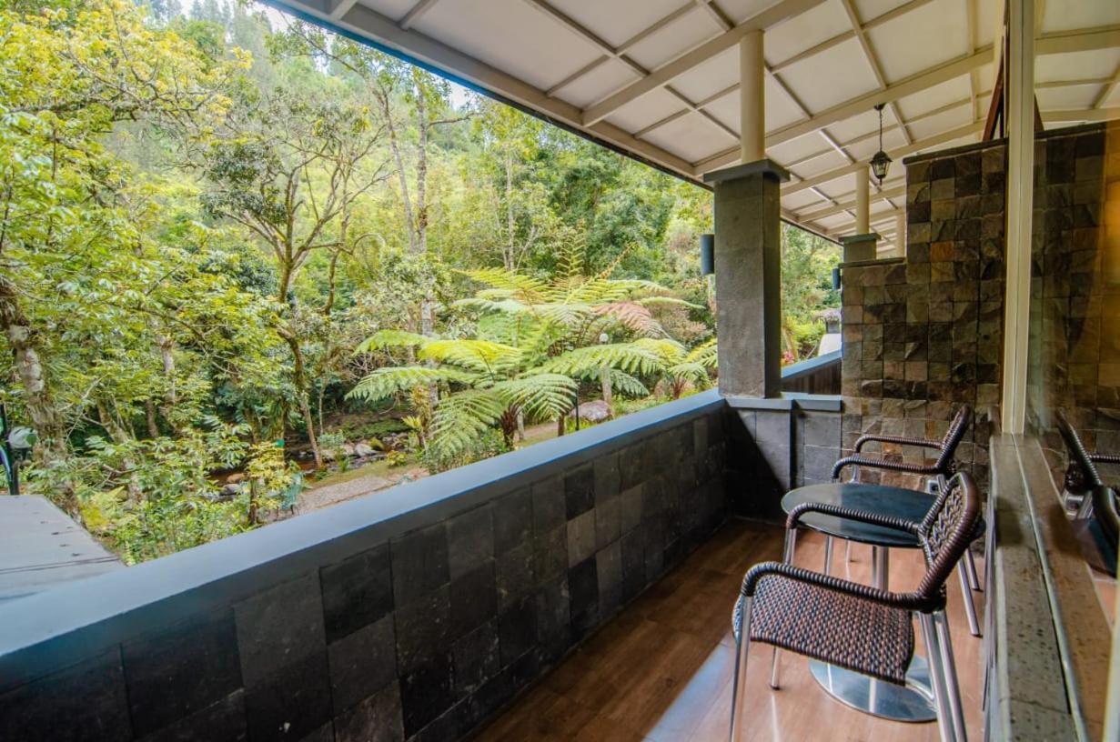 Taman Simalem Resort Tongging Extérieur photo