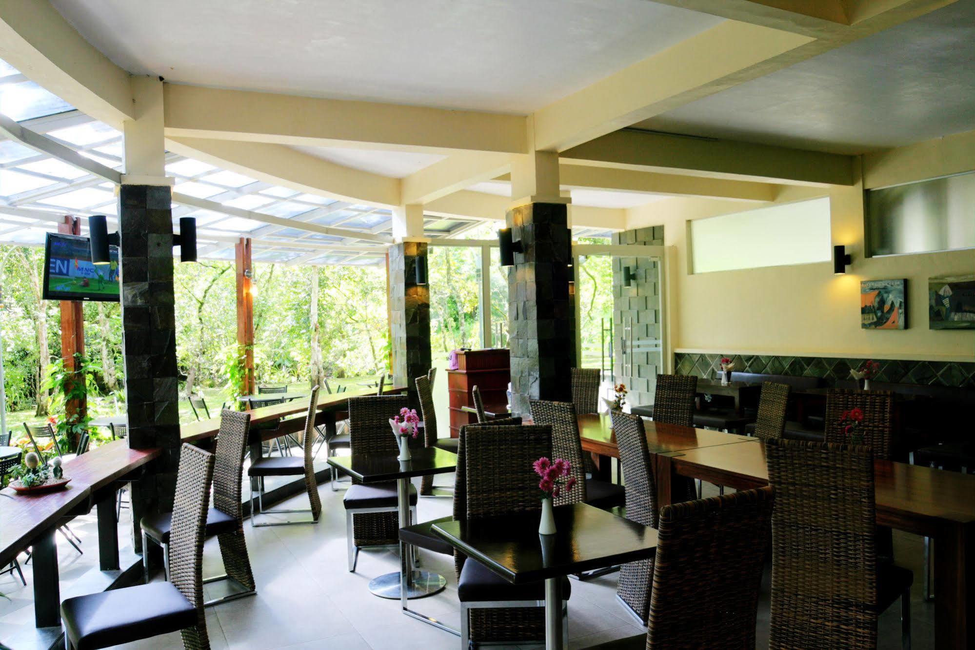 Taman Simalem Resort Tongging Extérieur photo