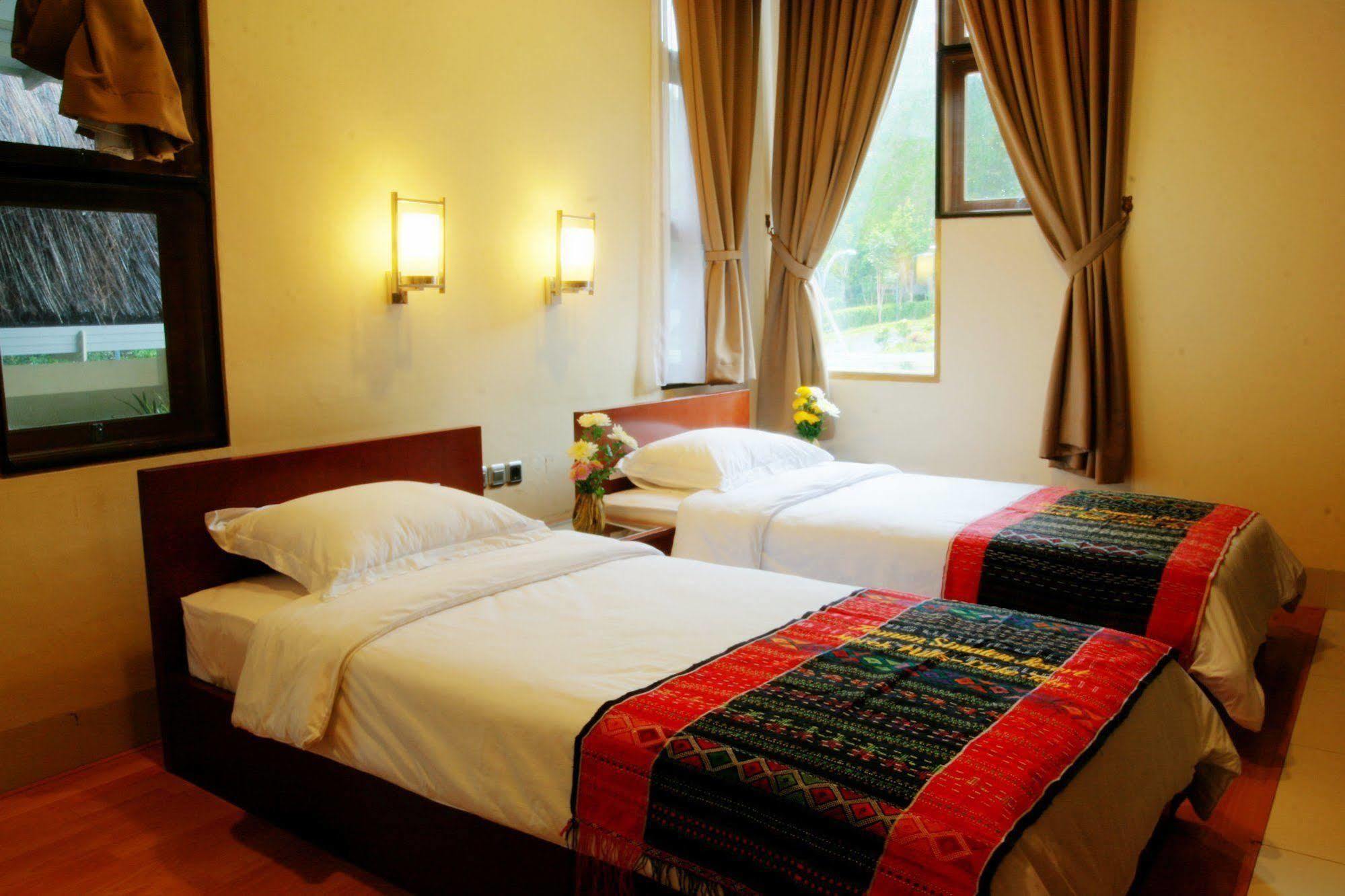 Taman Simalem Resort Tongging Extérieur photo